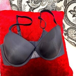 MAIDENFORM Self Expressions Simply the One T-Shirt Underwire Bra Size 34D 3479